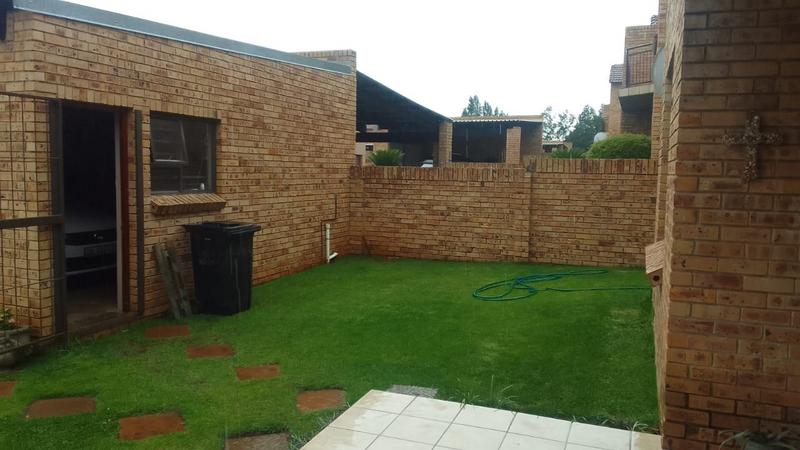 2 Bedroom Property for Sale in Lilyvale Free State